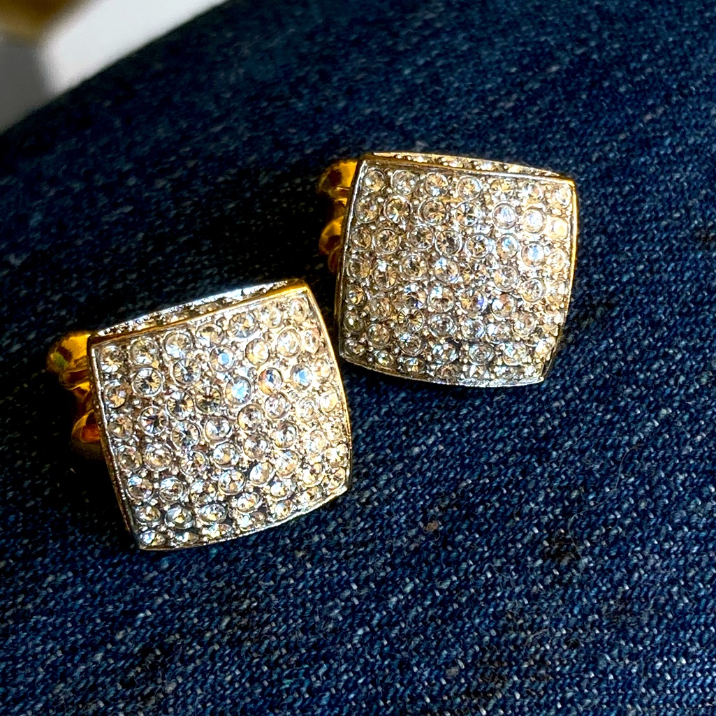 Cushion Shape 18k Gold-Plated Rhinestone Adjustable Clip-On Earrings Big Bling!